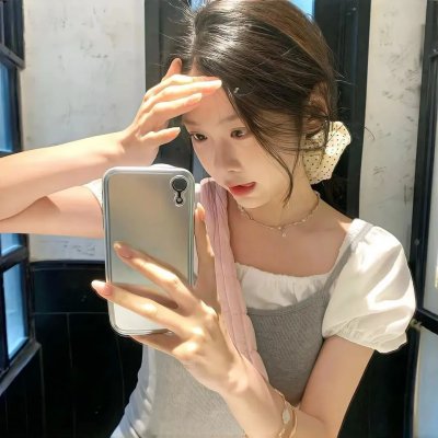 两个人一双手